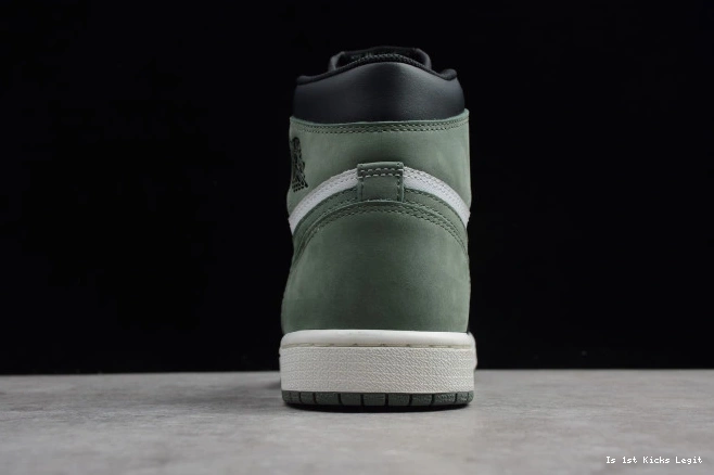 Jordan Retro OG Clay High 555088-135 1 Air Green 0820